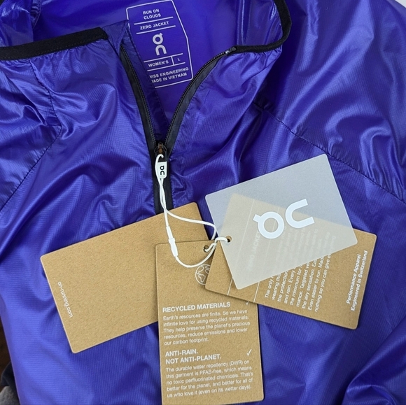 On Running Zero Jacket Long Sleeve Ultralight 1/4 Zip Packable Twilight L NWT - Picture 14 of 16